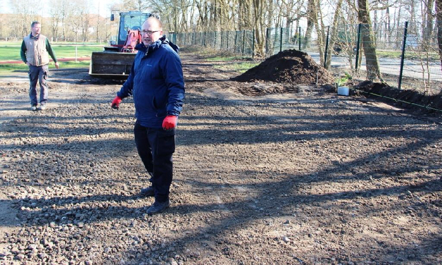 Mist, da stimmt was noch nicht, wir müsen mit Maschinenhilfe nacharbeiten.