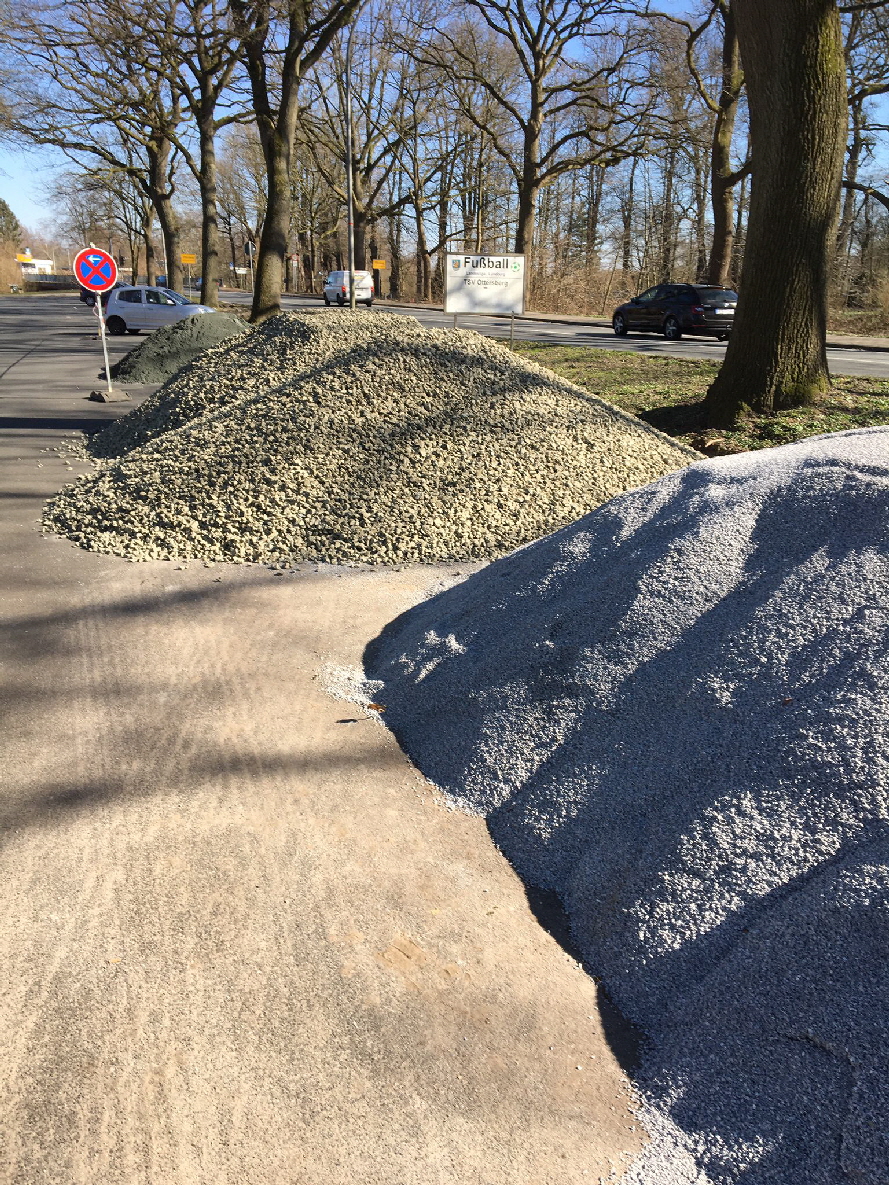 Das wollen wir in die Grube bringen.